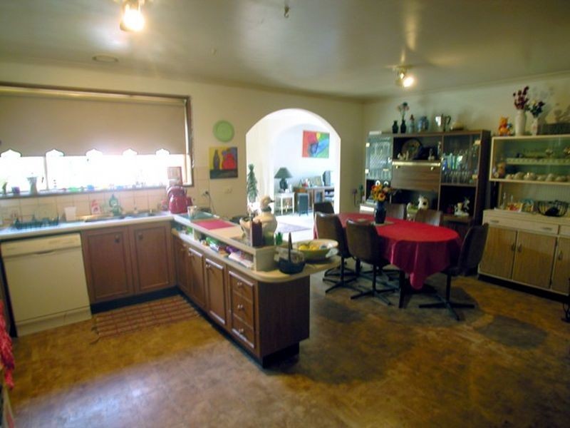 34 Moorhead Drive, Mill Park VIC 3082