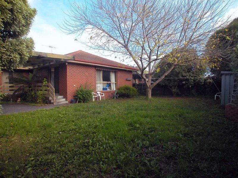 34 Moorhead Drive, Mill Park VIC 3082