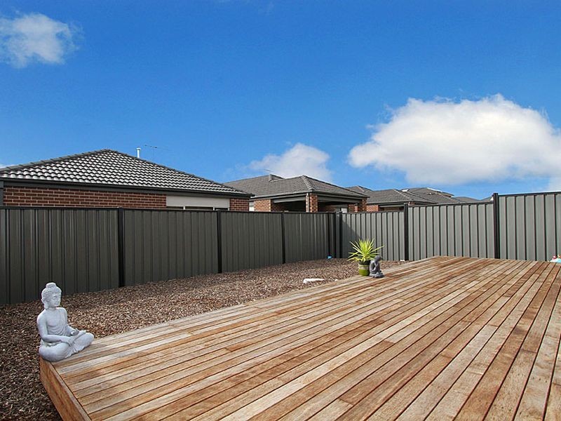 14 Strachan Rise, Mernda VIC 3754