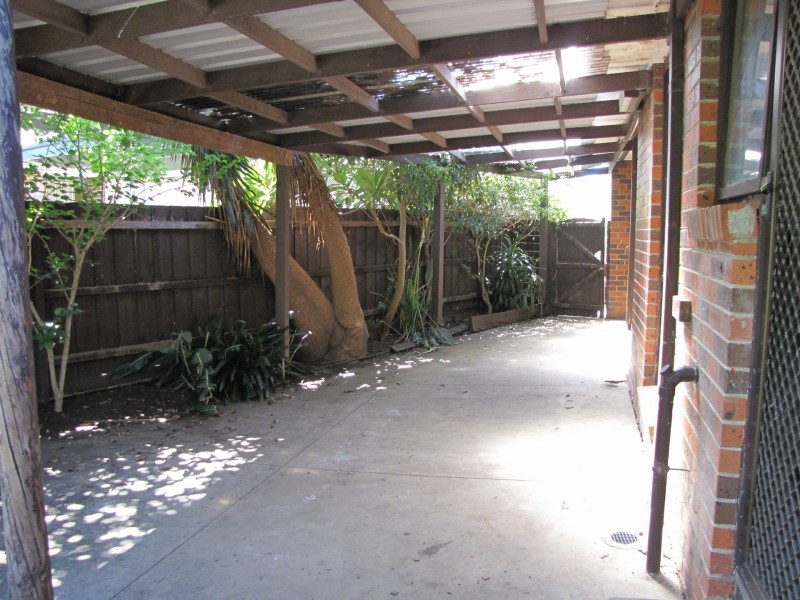 16 Blamey Avenue, Mill Park VIC 3082