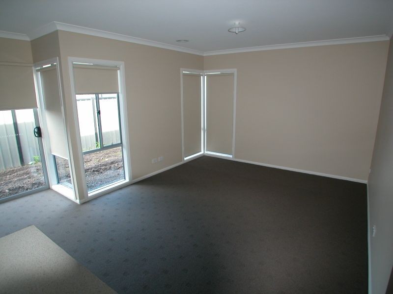 13 Muir Way, Mernda VIC 3754