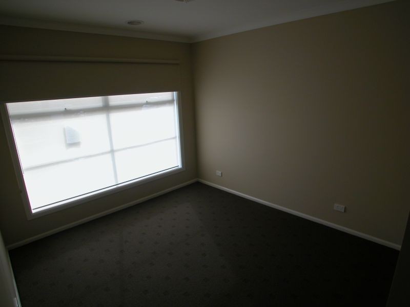 13 Muir Way, Mernda VIC 3754
