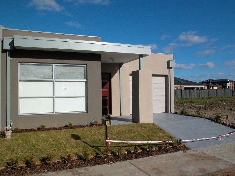13 Muir Way, Mernda VIC 3754