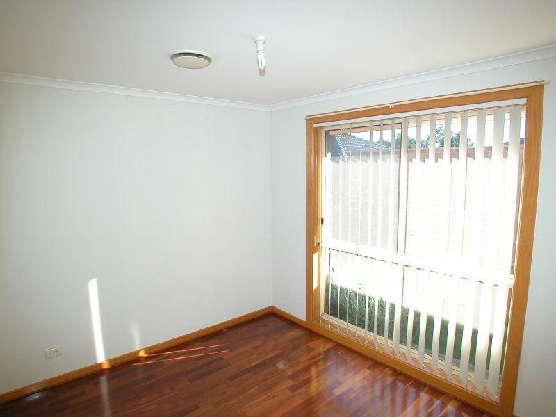 1/14 Rule Close, Mill Park VIC 3082