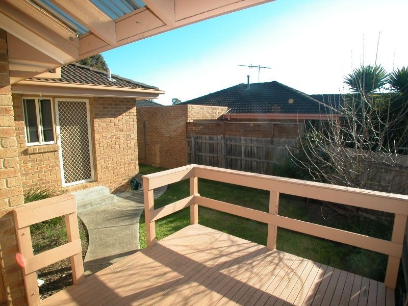 1/14 Rule Close, Mill Park VIC 3082