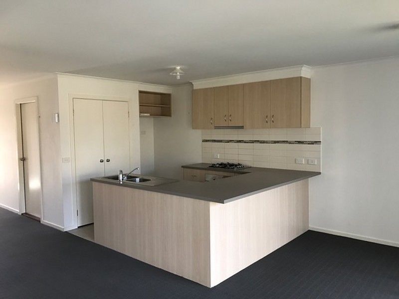 12 Glory Street, South Morang VIC 3752