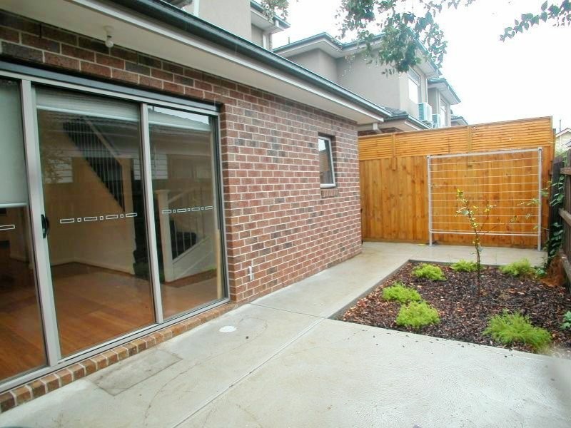 1/205 Broadway, Reservoir VIC 3073