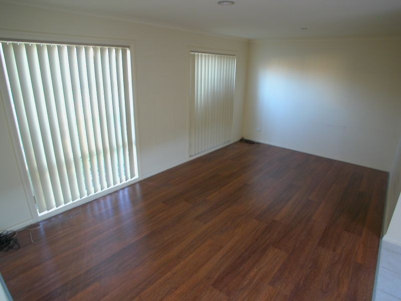 2/4 Capri Close, South Morang VIC 3752