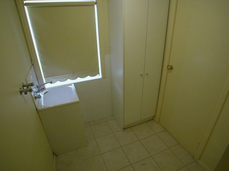 2/4 Capri Close, South Morang VIC 3752