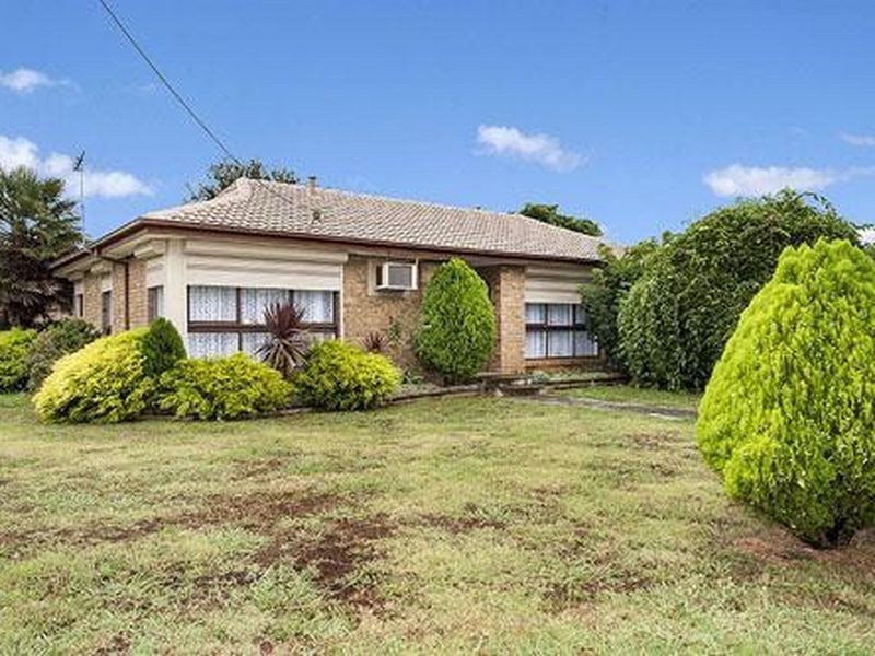 16 Hendersons Road, Epping VIC 3076