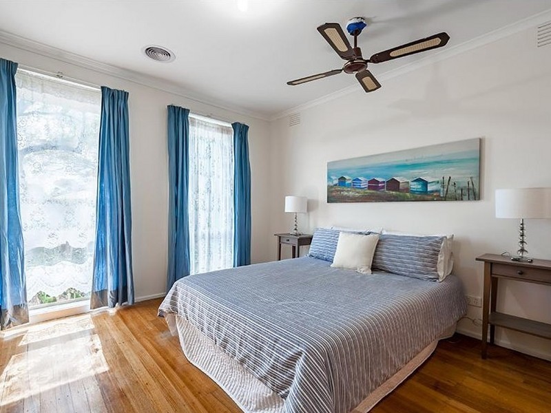 7 Wakeful Place, Mill Park VIC 3082