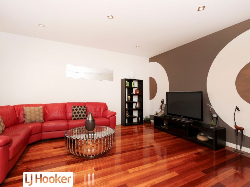 4 Carriageway Pass, Mernda VIC 3754