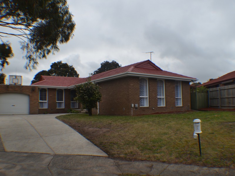 8 Todman Close, Mill Park VIC 3082