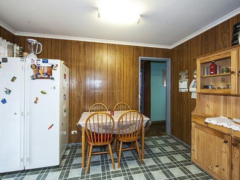16 Hendersons Road, Epping VIC 3076