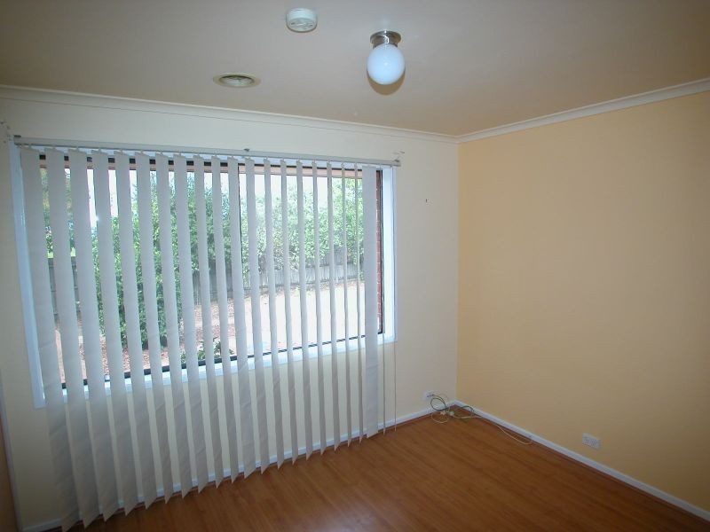 113 Woolnough Drive, Mill Park VIC 3082