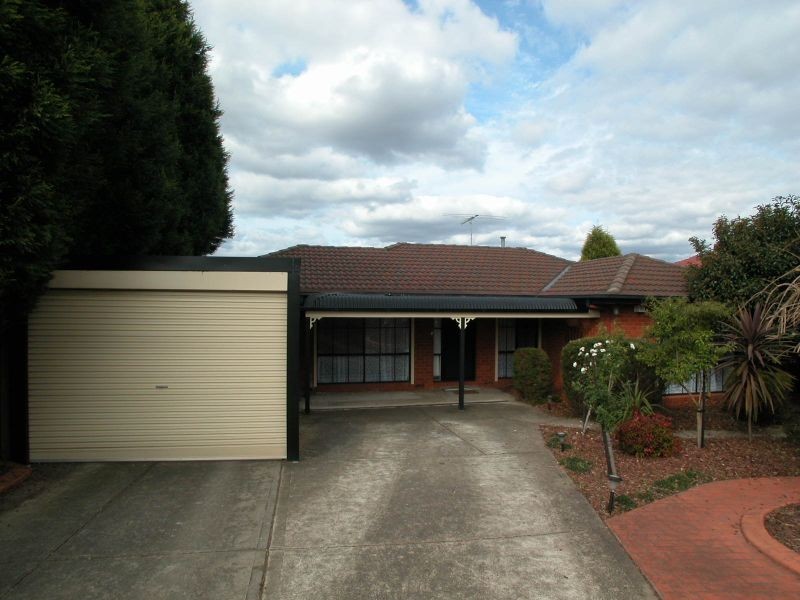 113 Woolnough Drive, Mill Park VIC 3082