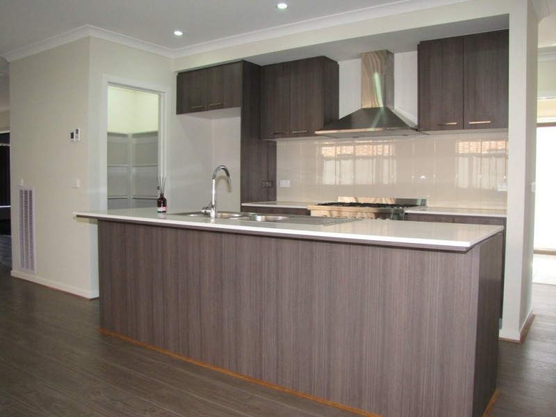 19 Elmhurst Road, Wollert VIC 3750