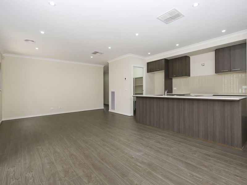 19 Elmhurst Road, Wollert VIC 3750