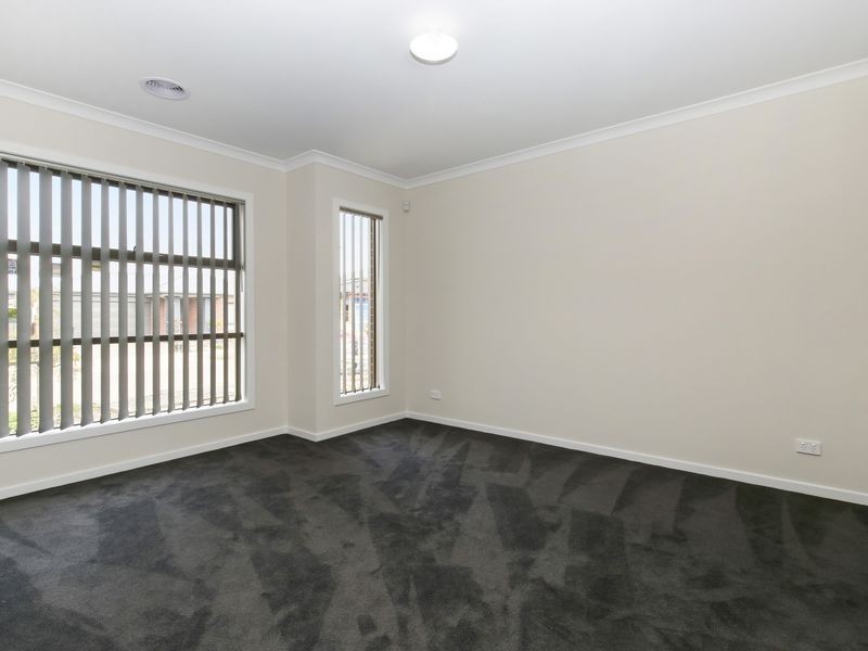 19 Elmhurst Road, Wollert VIC 3750