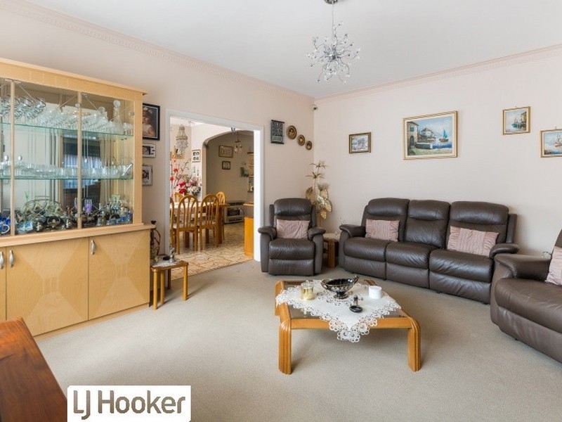 99 Glasgow Avenue, Reservoir VIC 3073