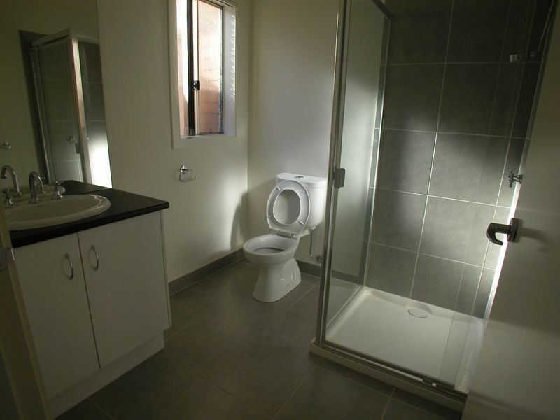 6 Treeview Drive, South Morang VIC 3752