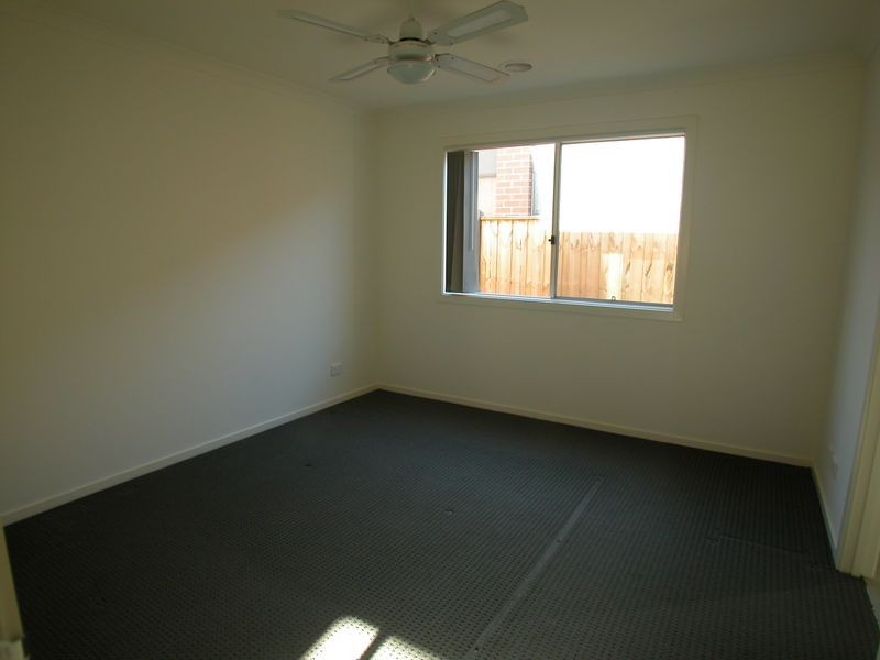 6 Treeview Drive, South Morang VIC 3752