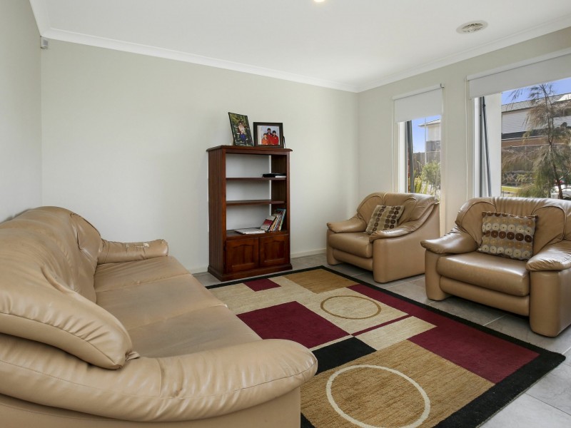 6 Scotchmer Crescent, Mernda VIC 3754