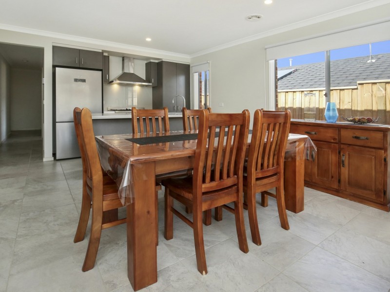 6 Scotchmer Crescent, Mernda VIC 3754