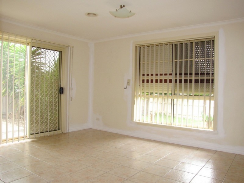 1/7 Sydney Crescent, Lalor VIC 3075