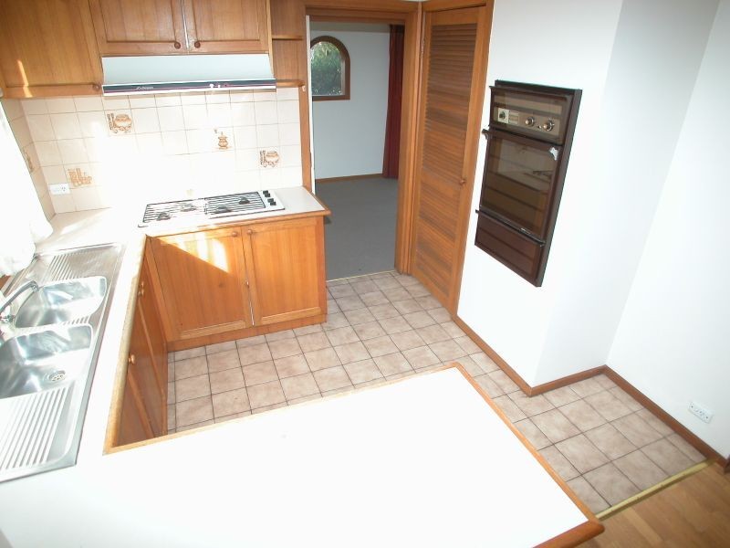 20 Grevillia Drive, Mill Park VIC 3082