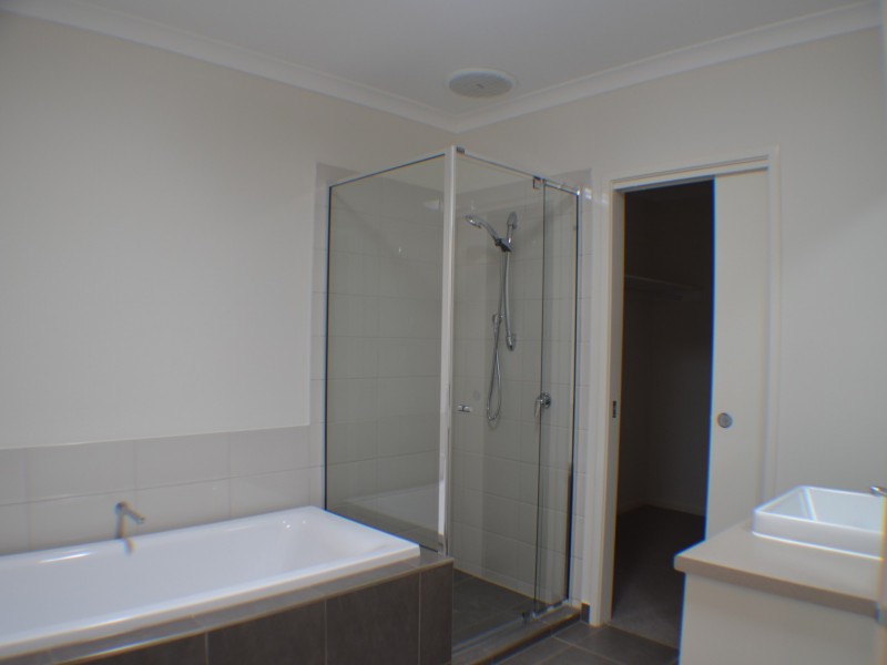 37 Friesian Street, Mernda VIC 3754