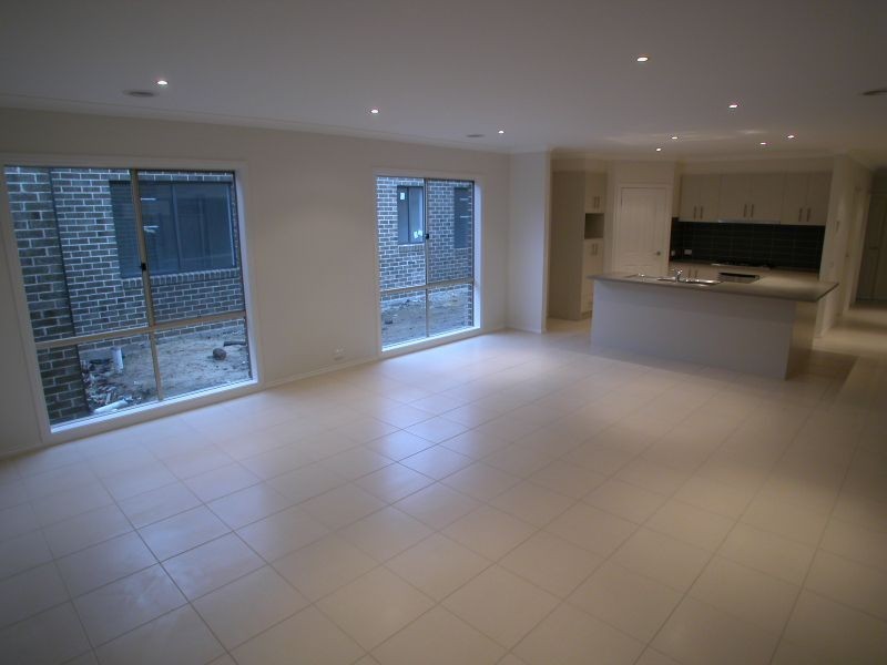 4 Tallulah Avenue, Doreen VIC 3754