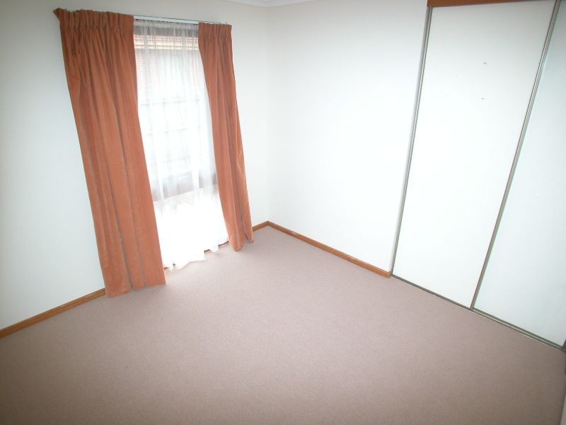 20 Grevillia Drive, Mill Park VIC 3082