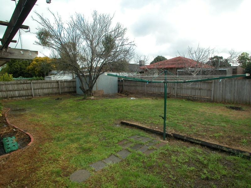 20 Grevillia Drive, Mill Park VIC 3082