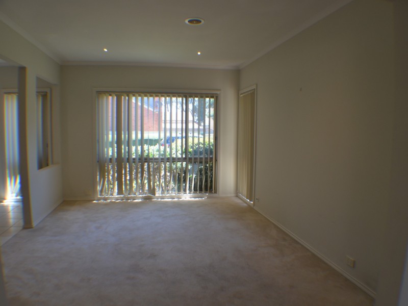 16 Lemon Gum Parade, Bundoora VIC 3083