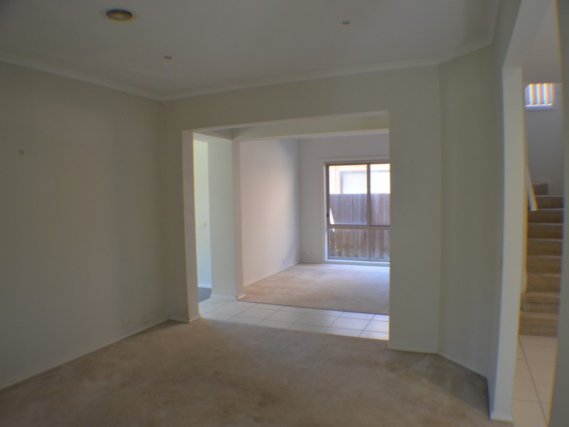 16 Lemon Gum Parade, Bundoora VIC 3083