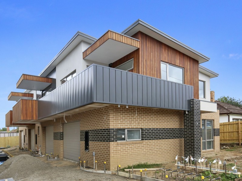 90-92 Watsonia Road, Watsonia VIC 3087