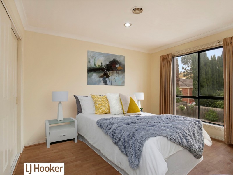 52 Capri Close, South Morang VIC 3752