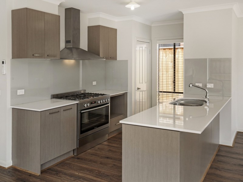 26 Rotino Crescent, Lalor VIC 3075