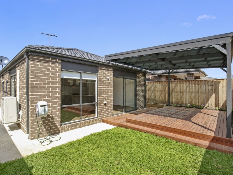 26 Rotino Crescent, Lalor VIC 3075