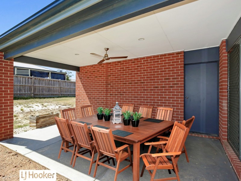 4 Harrie Place, Doreen VIC 3754