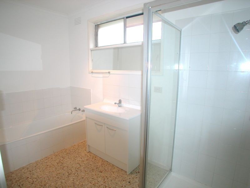 13 Helpman Crescent, Epping VIC 3076