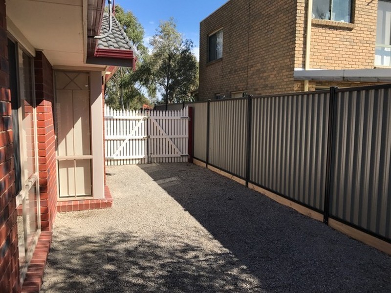 10 Border Drive, Mill Park VIC 3082