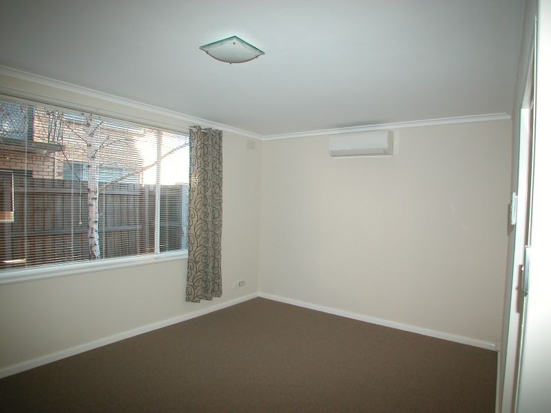 3/71A Holmes Street, Brunswick VIC 3056