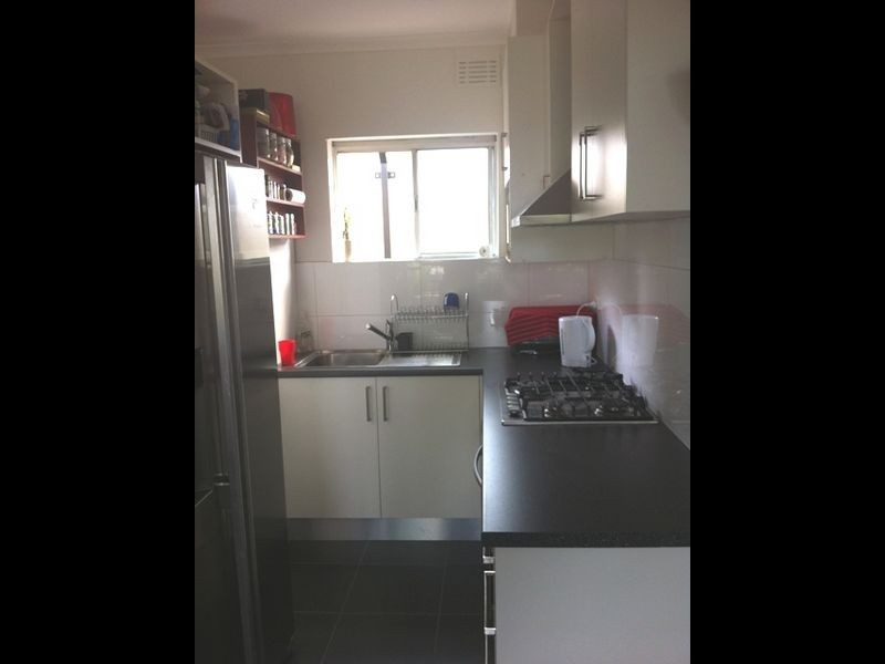 11/2 St. Kinnord Street, Aberfeldie VIC 3040