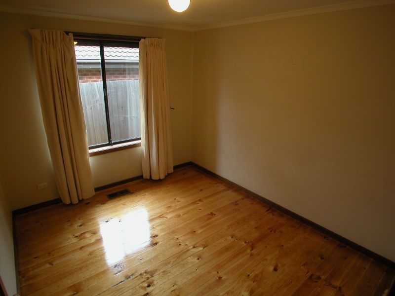 156 Roycroft Avenue, Mill Park VIC 3082