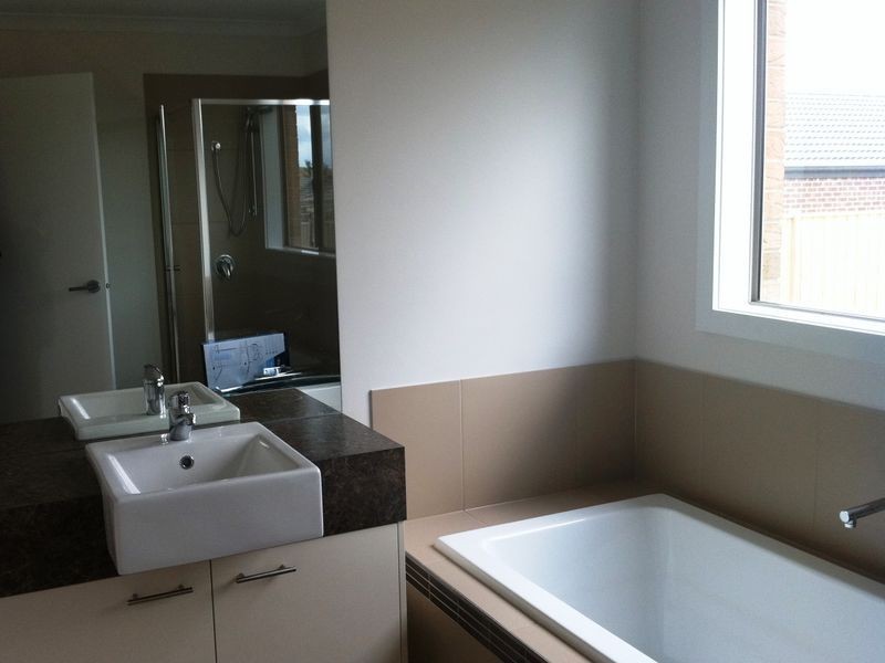 8 Plantation Avenue, Mernda VIC 3754