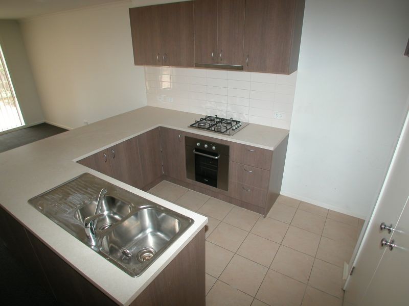 10 Glory Street, South Morang VIC 3752