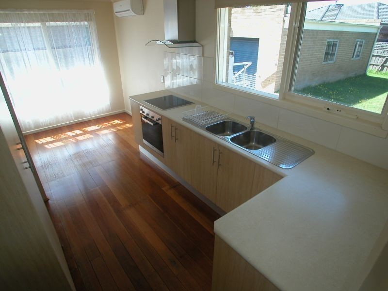 12 Cleveland Street, Thomastown VIC 3074