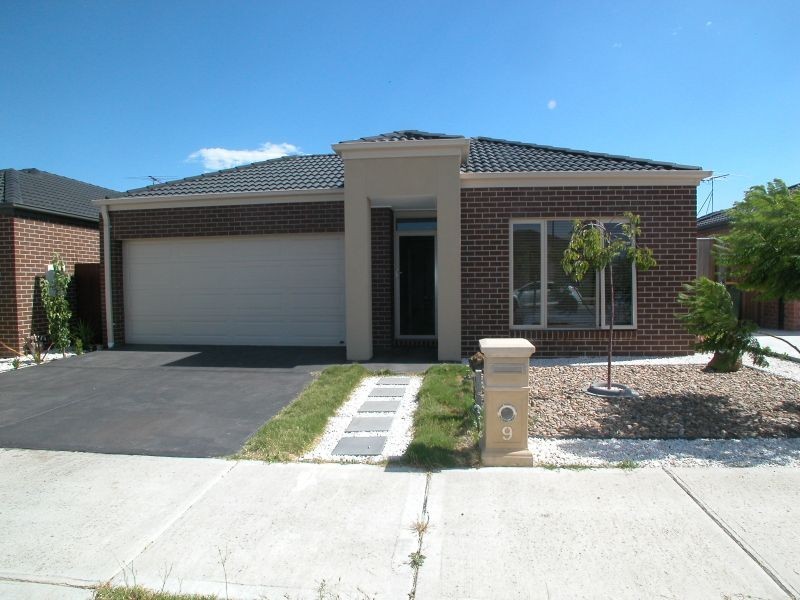 9 Cabarita Crescent, South Morang VIC 3752